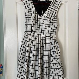 Tic tac toe dress